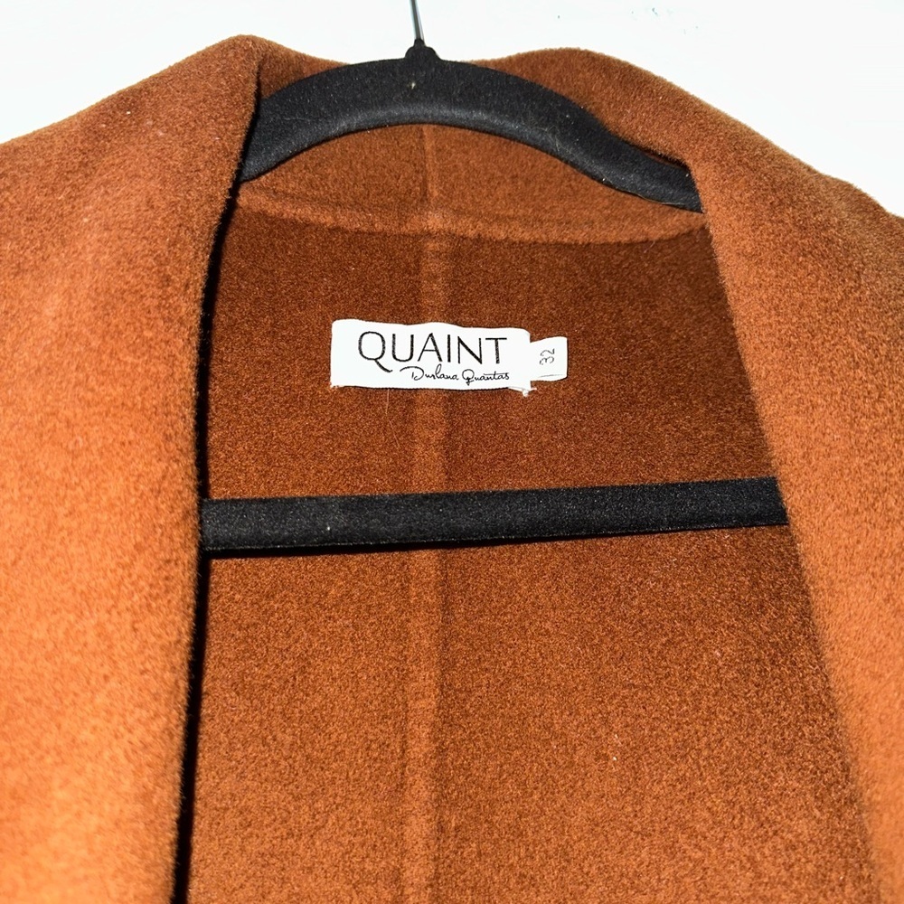 Quaint Wool Cashmere coat with belt - Picture 5 of 8